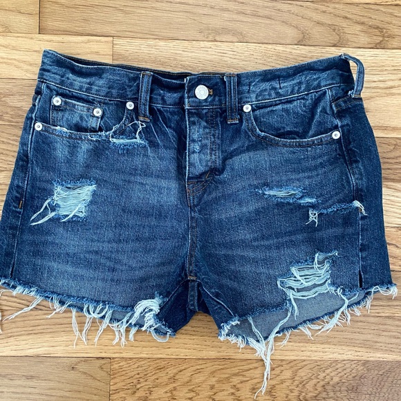 Madewell Distressed Denim Shorts - Picture 2 of 9